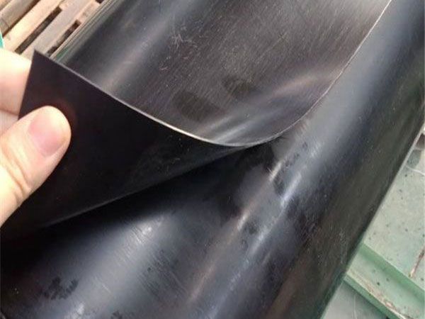 怎樣防止垃圾填埋場(chǎng)防滲膜滲漏？